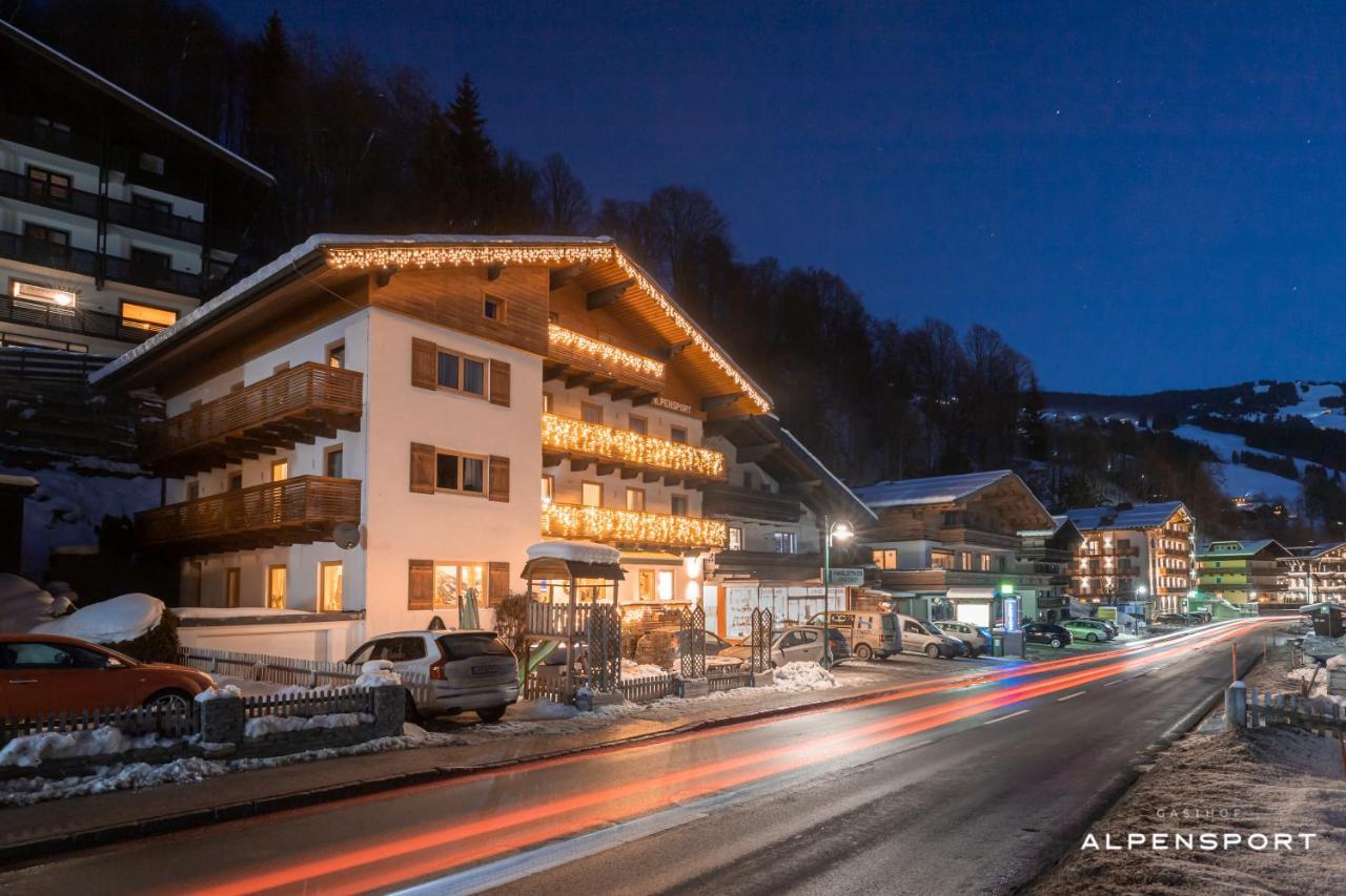 Gasthof Alpensport - Joker Card Included Saalbach-Hinterglemm Bagian luar foto